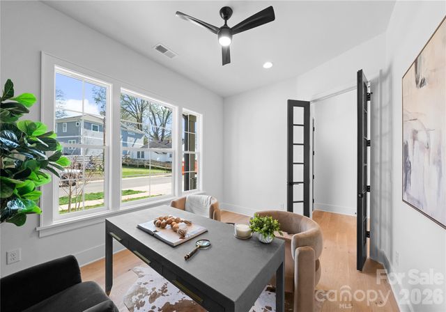 2013 South Street, Charlotte, NC 28208