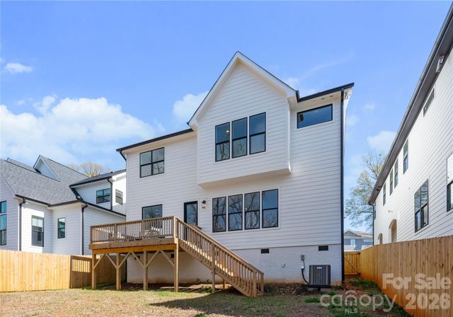 2013 South Street, Charlotte, NC 28208