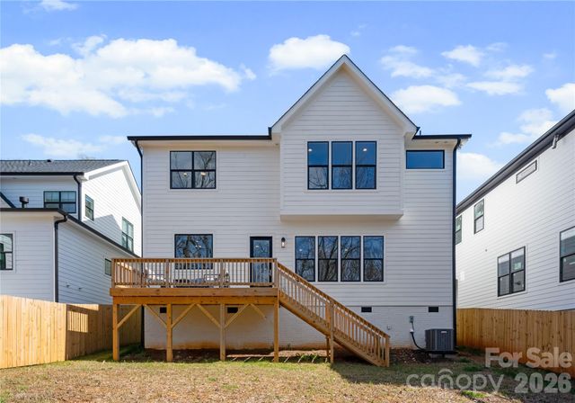 2013 South Street, Charlotte, NC 28208