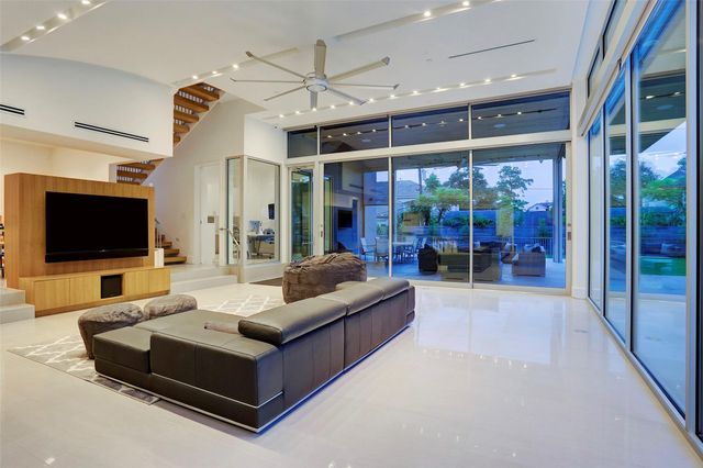 4616 Oleander Street, Bellaire, TX 77401