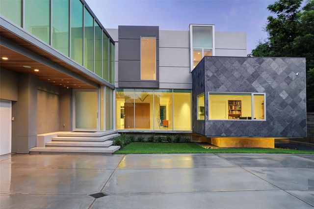 4616 Oleander Street, Bellaire, TX 77401