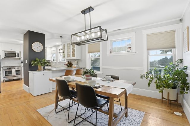 34 Bradford Rd 34, Watertown, MA 02472