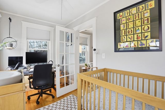 34 Bradford Rd 34, Watertown, MA 02472