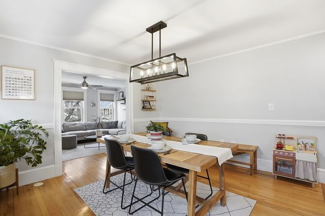 34 Bradford Rd 34, Watertown, MA 02472