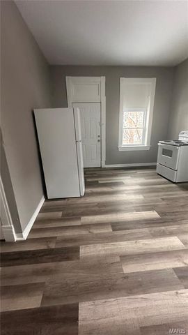 3135-3137 Chippewa St, St Louis, MO 63118