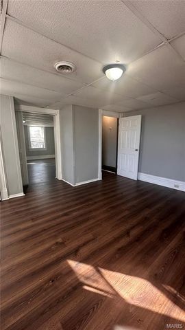 3135-3137 Chippewa St, St Louis, MO 63118