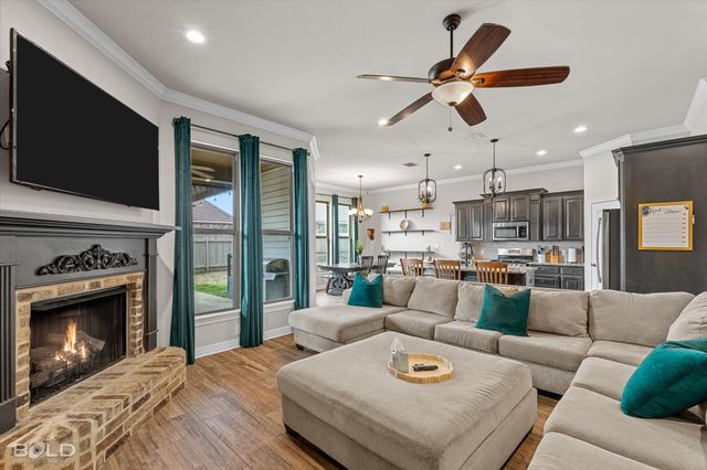 748 Fir Wood Lane, Haughton, LA 71037