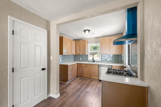 1025 Elmwood Drive, Guthrie, OK 73044