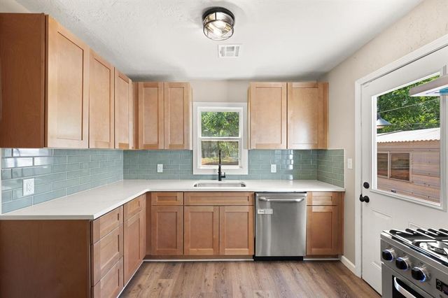 1025 Elmwood Drive, Guthrie, OK 73044