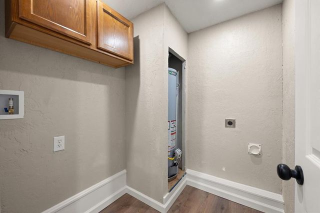 1025 Elmwood Drive, Guthrie, OK 73044