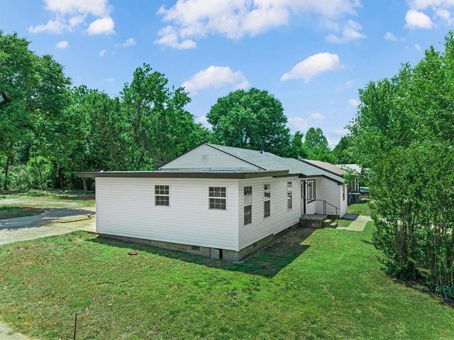 1025 Elmwood Drive, Guthrie, OK 73044