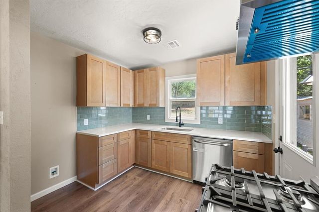 1025 Elmwood Drive, Guthrie, OK 73044