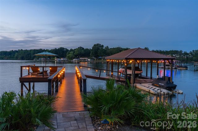 7144 Lynbrook Creek Road 50, Denver, NC 28037