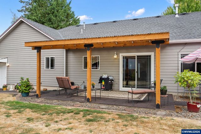 2210 Broadway St NW, Albany, OR 97321