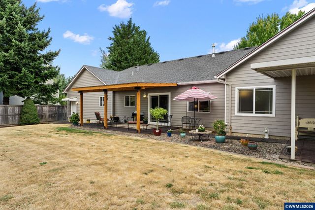 2210 Broadway St NW, Albany, OR 97321
