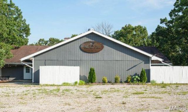 3492 Camp Keown Road, Holts Summit, MO 65043