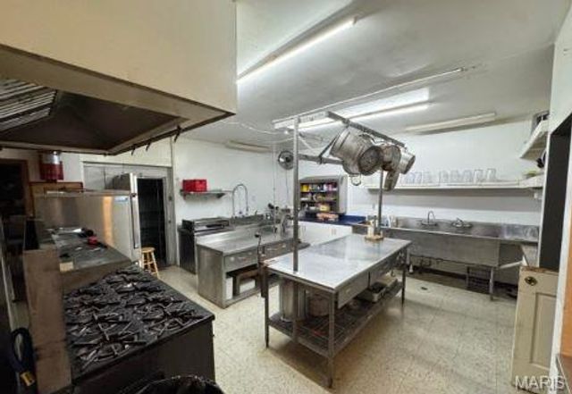 3492 Camp Keown Road, Holts Summit, MO 65043