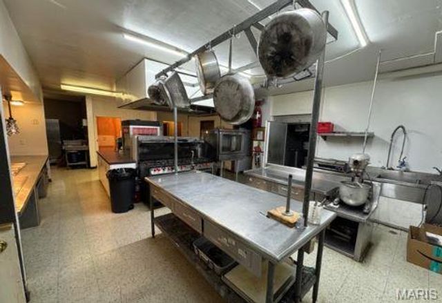 3492 Camp Keown Road, Holts Summit, MO 65043