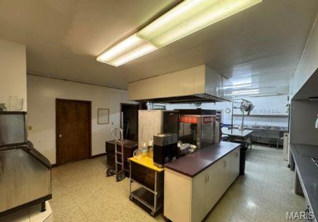 3492 Camp Keown Road, Holts Summit, MO 65043