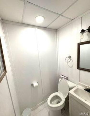 3492 Camp Keown Road, Holts Summit, MO 65043