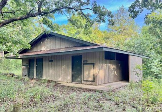 3492 Camp Keown Road, Holts Summit, MO 65043