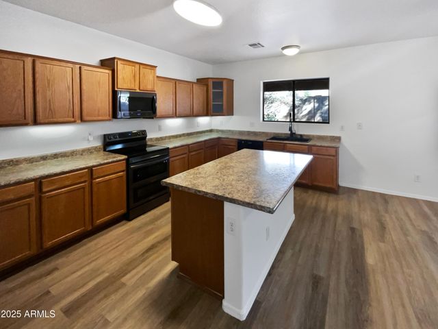 5723 S 236TH Drive, Buckeye, AZ 85326