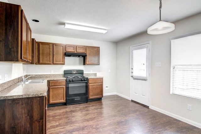 5719 Post Oak Manor Drive, Houston, TX 77085