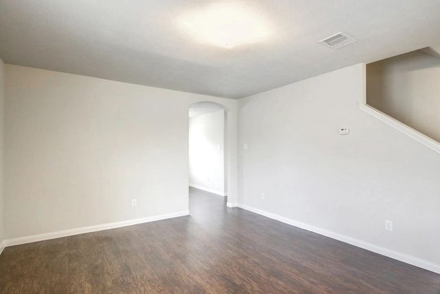 5719 Post Oak Manor Drive, Houston, TX 77085