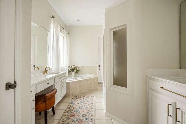 10804 Ariock LN, Austin, TX 78739