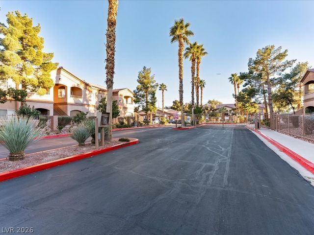 5751 East Hacienda Avenue 225, Las Vegas, NV 89122