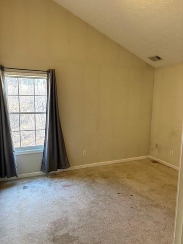 6341 Lake Valley Point, Lithonia, GA 30058