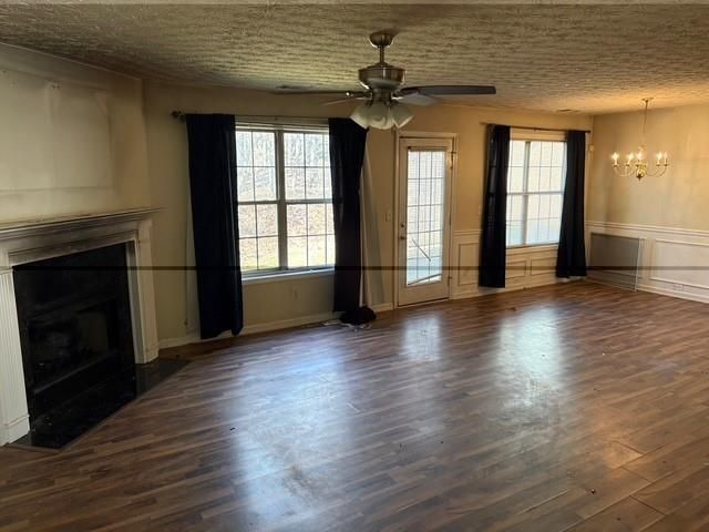 6341 Lake Valley Point, Lithonia, GA 30058