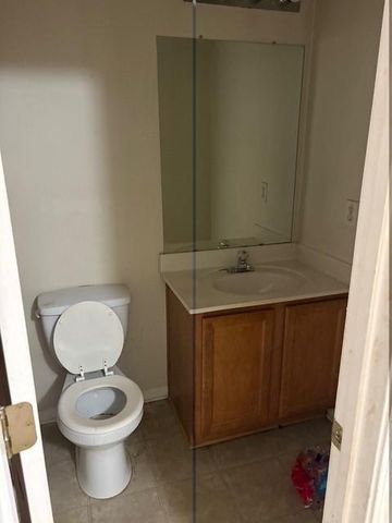 6341 Lake Valley Point, Lithonia, GA 30058