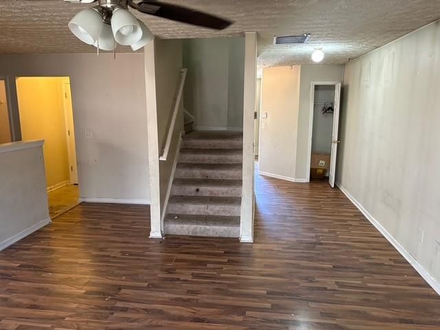 6341 Lake Valley Point, Lithonia, GA 30058