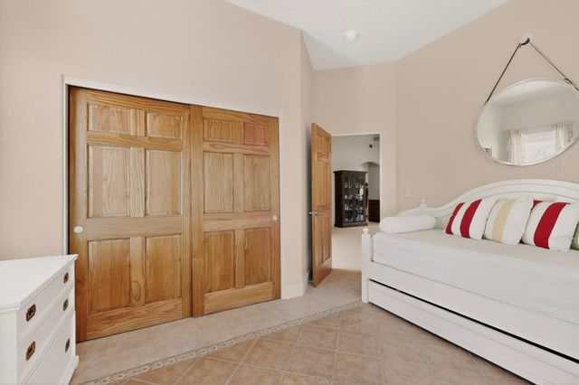 841 11th Avenue SE, Rio Rancho, NM 87124
