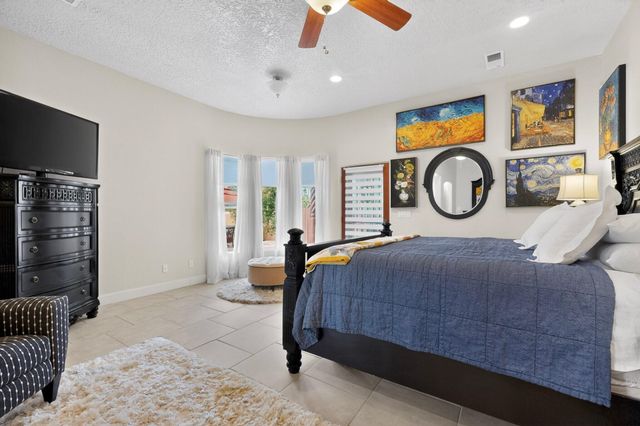 841 11th Avenue SE, Rio Rancho, NM 87124