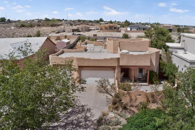 841 11th Avenue SE, Rio Rancho, NM 87124