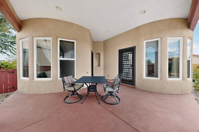 841 11th Avenue SE, Rio Rancho, NM 87124