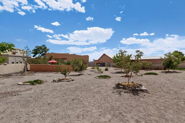 841 11th Avenue SE, Rio Rancho, NM 87124