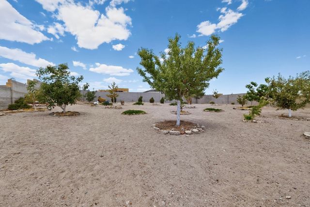 841 11th Avenue SE, Rio Rancho, NM 87124