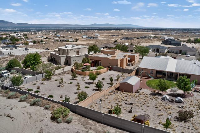 841 11th Avenue SE, Rio Rancho, NM 87124
