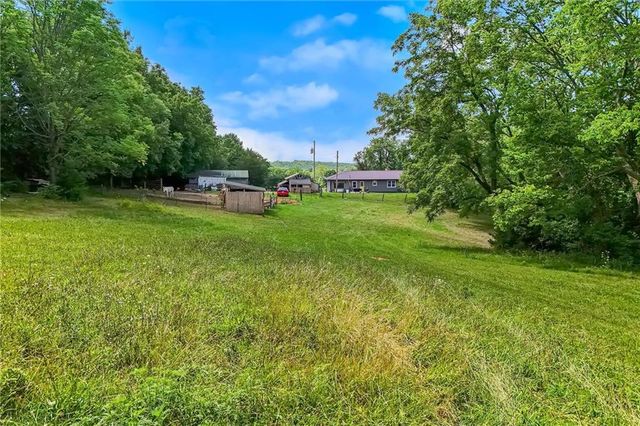 11026 Shach Creek Road, Excelsior Springs, MO 64024