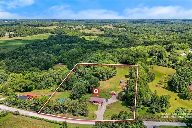 11026 Shach Creek Road, Excelsior Springs, MO 64024