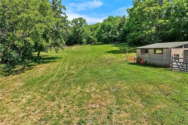 11026 Shach Creek Road, Excelsior Springs, MO 64024