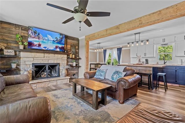 11026 Shach Creek Road, Excelsior Springs, MO 64024
