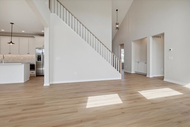 6670 Chaffey Creek Trail, Richland, MI 49083