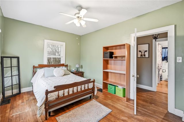 2411 Graceland Rd, Neshannock Twp, PA 16105