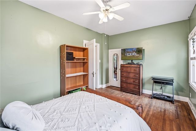 2411 Graceland Rd, Neshannock Twp, PA 16105