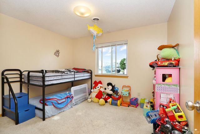 409 Brookhaven Drive, Manhattan, KS 66502