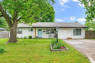 1902 Melissa Lane, Springdale, AR 72762